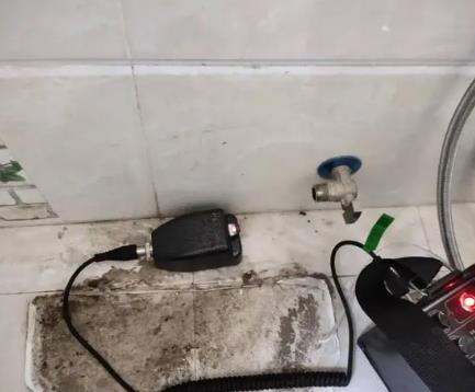 新荣屋顶漏水维修公司分享下卫生间漏水的危害及解决方法